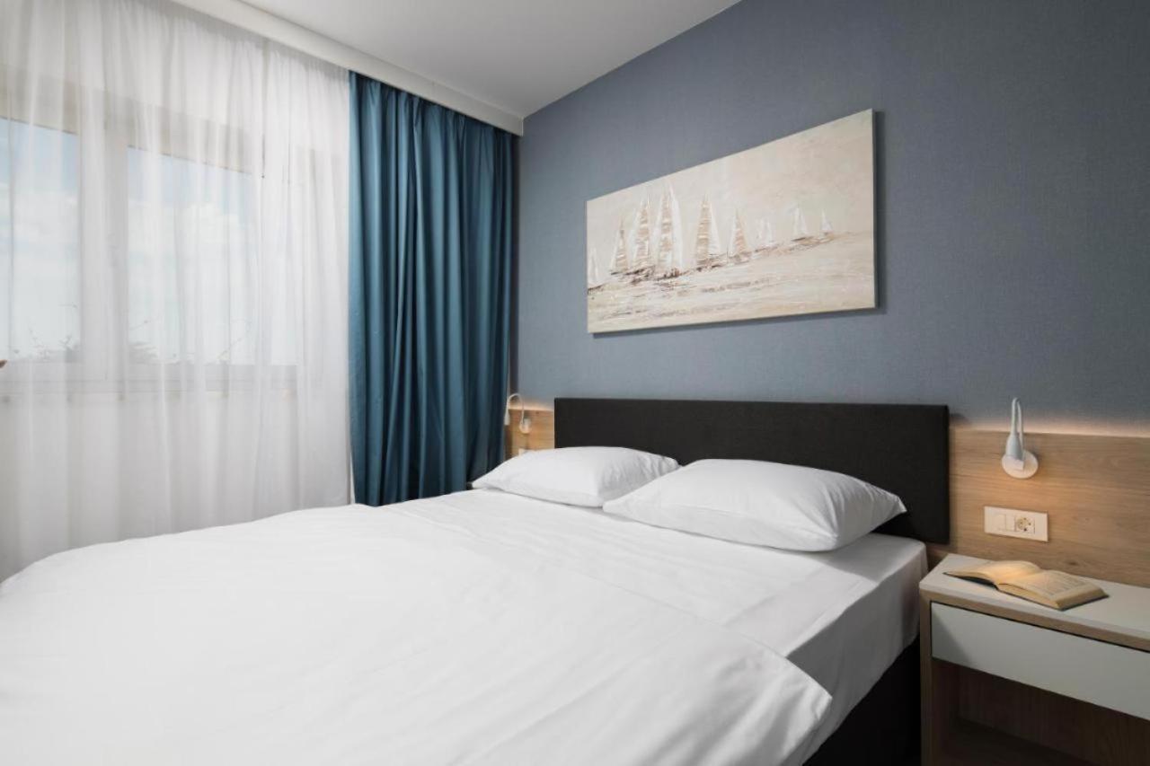 Lux Pool Suite Umag Luaran gambar